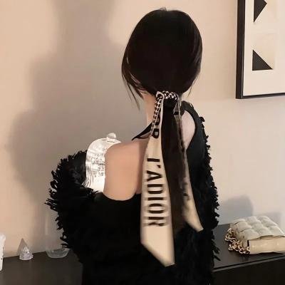 麻辣老师1这个女生有点冷