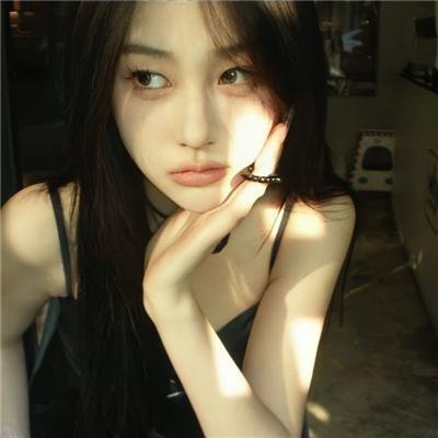 舒莎摇摇
